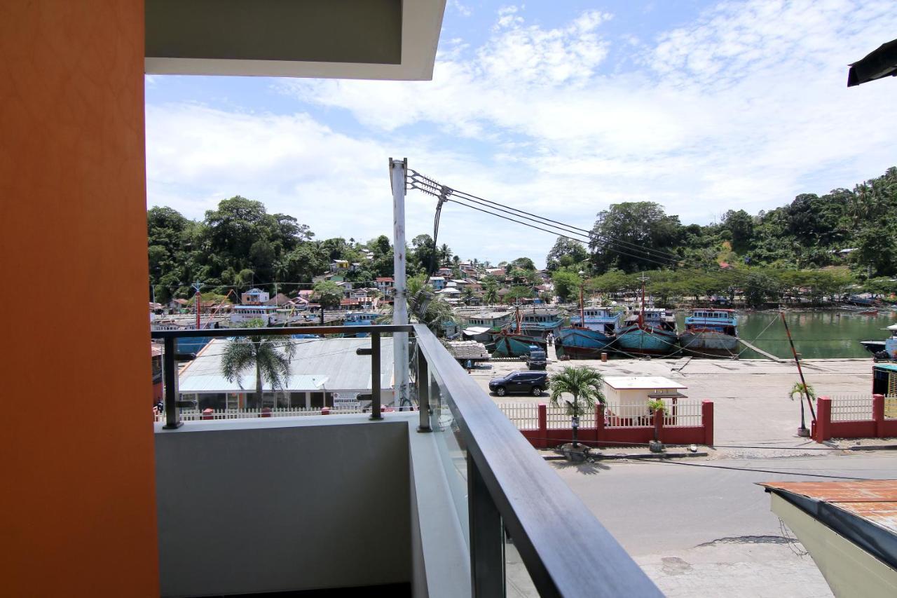 Oyo 592 Budget Hotel By The Harbour パダン エクステリア 写真